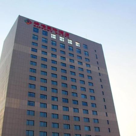 Shenyang Rayfont International Hotel Exterior photo